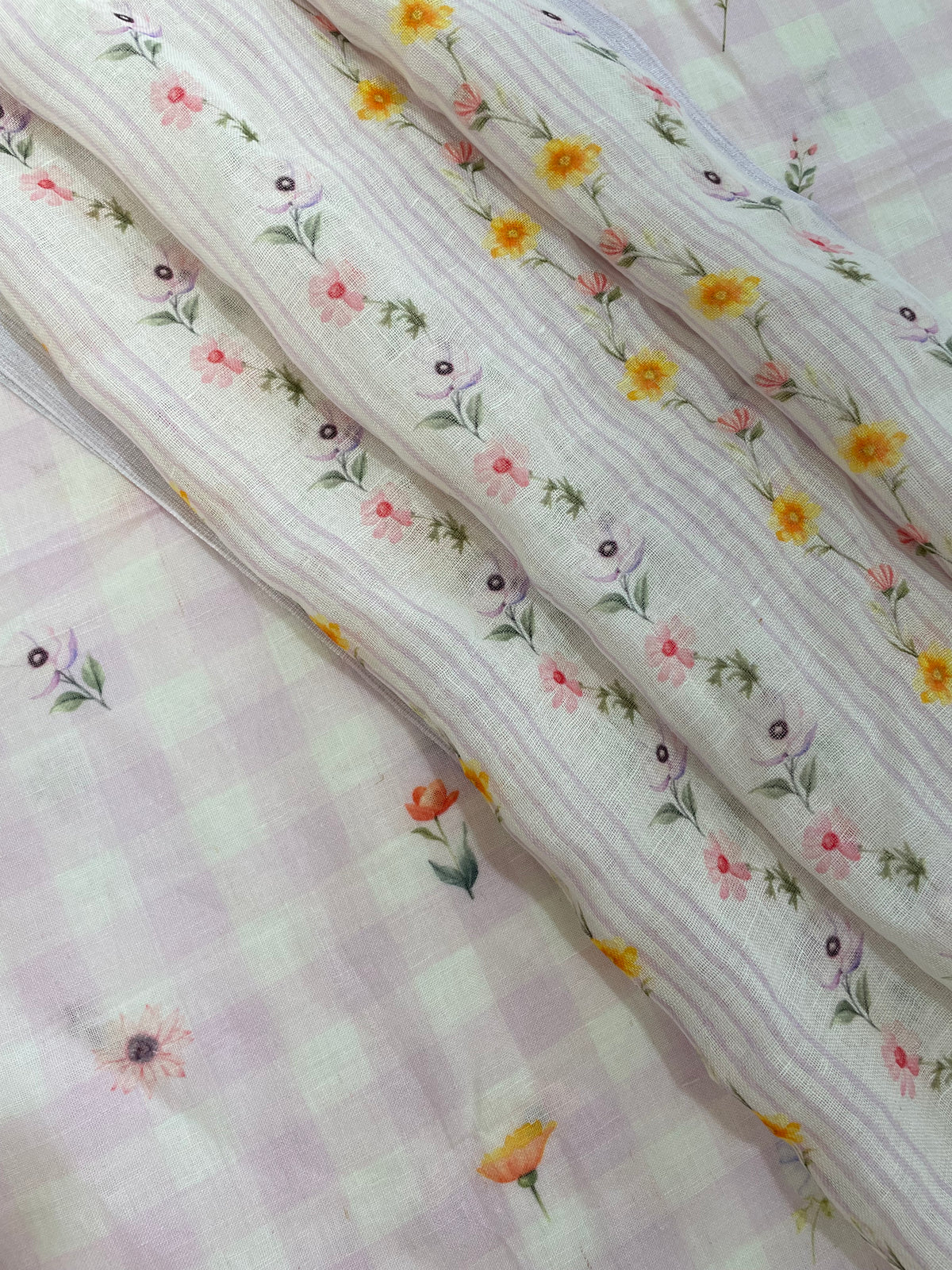 Lila – Soft Lilac Floral Linen Unstitched Suit Set