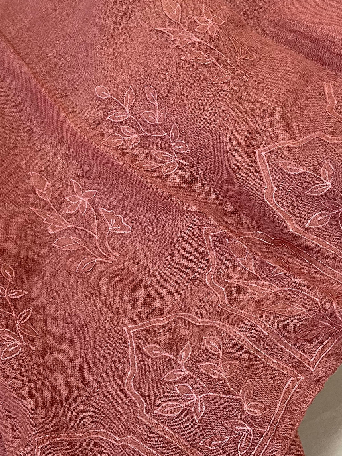 Lila — Dusty Rose Linen Appliqué Unstitched Suit Set
