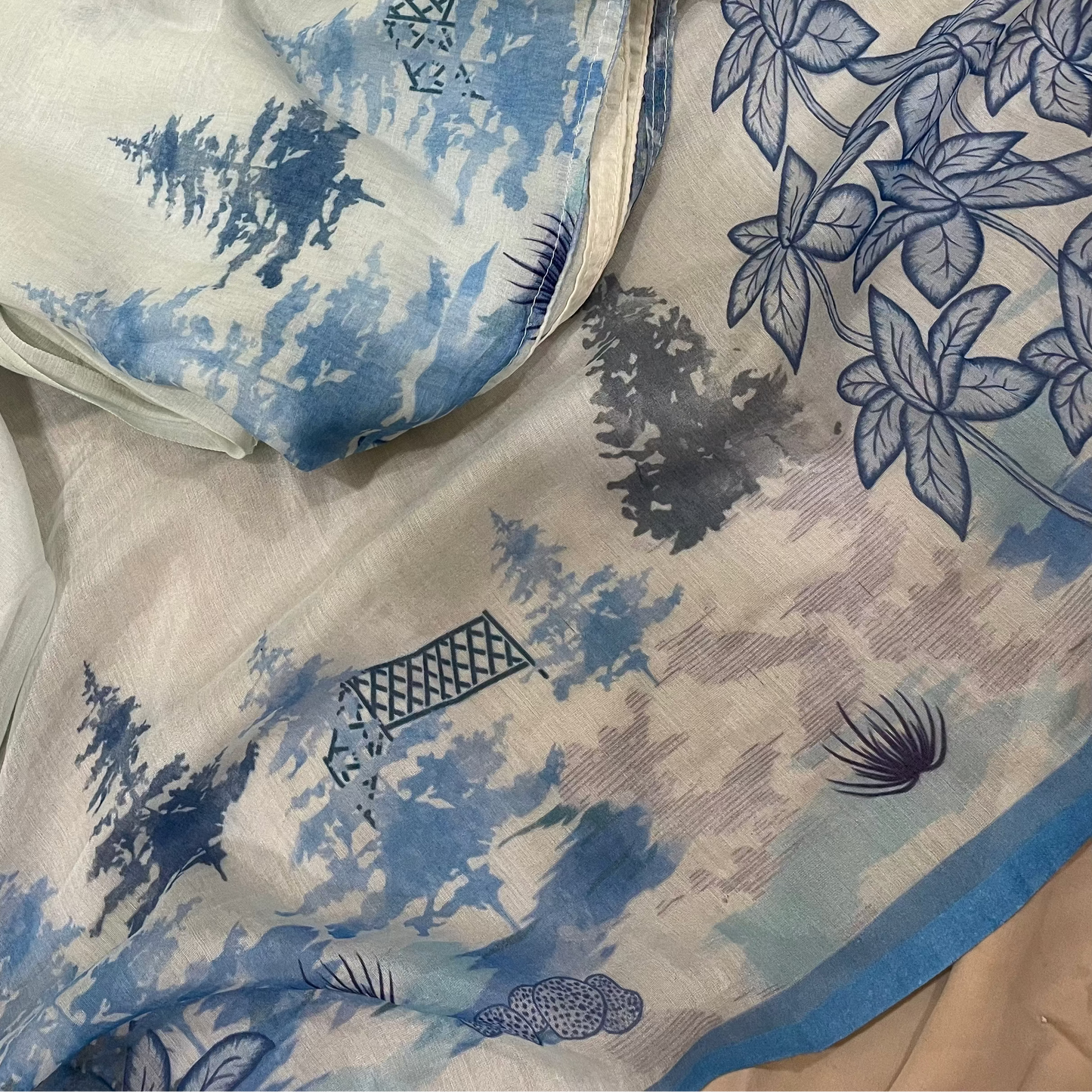 Mallepuvvu - Powder Blue Mulmul Suit Set