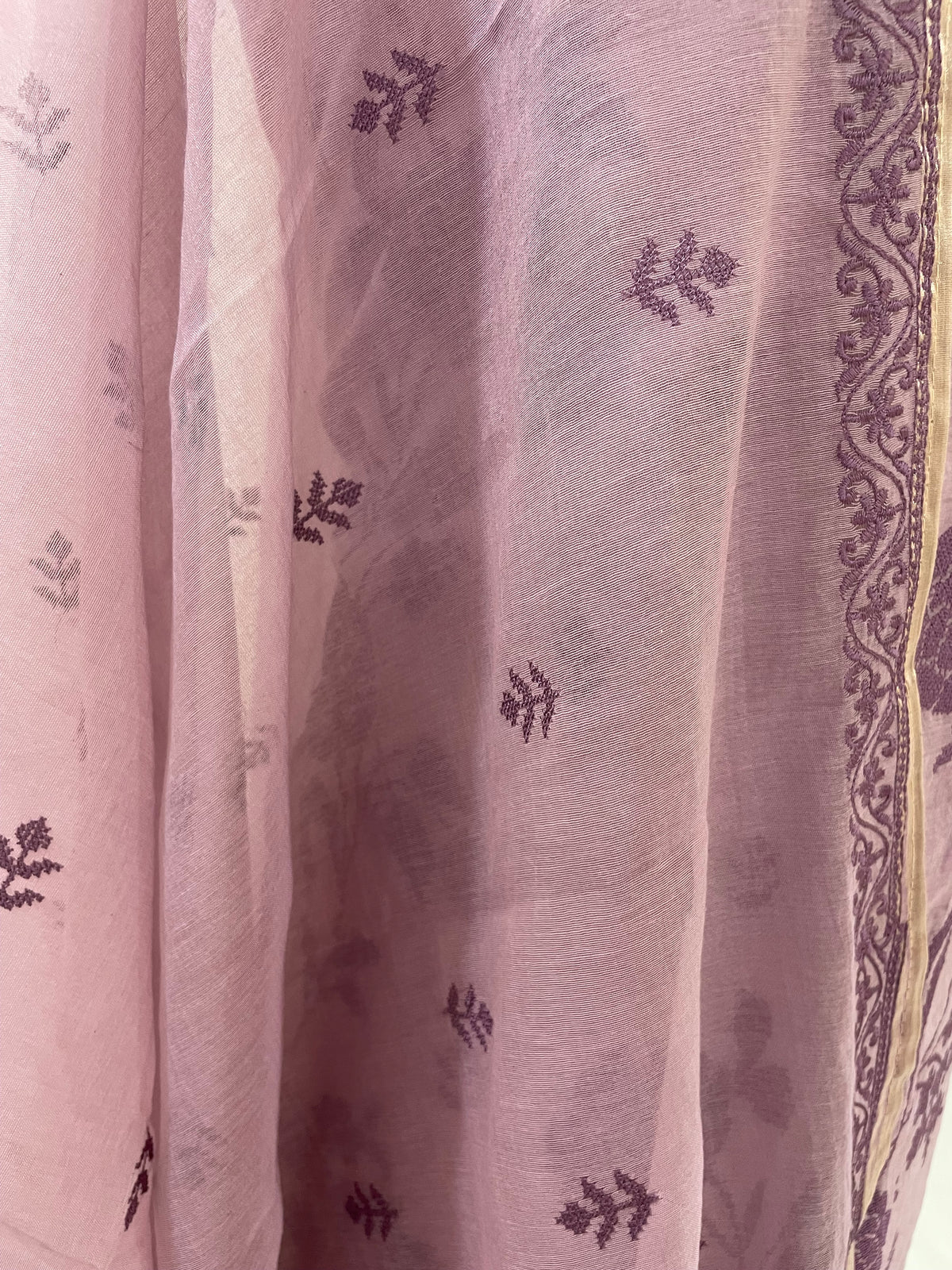 Mallepuvvu – Dusty Pink and Plum Mulmul Unstitched Suit Set