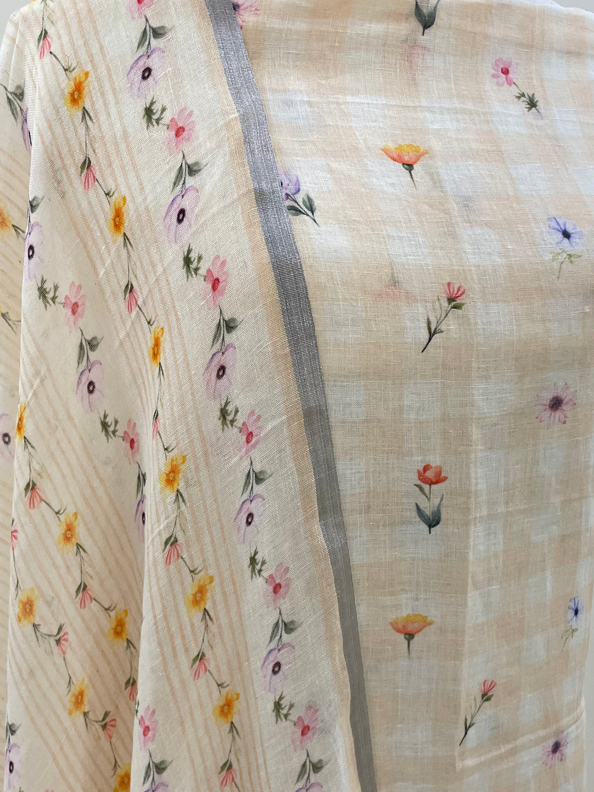 Lila – Soft Yellow Floral Linen Unstitched Suit Set