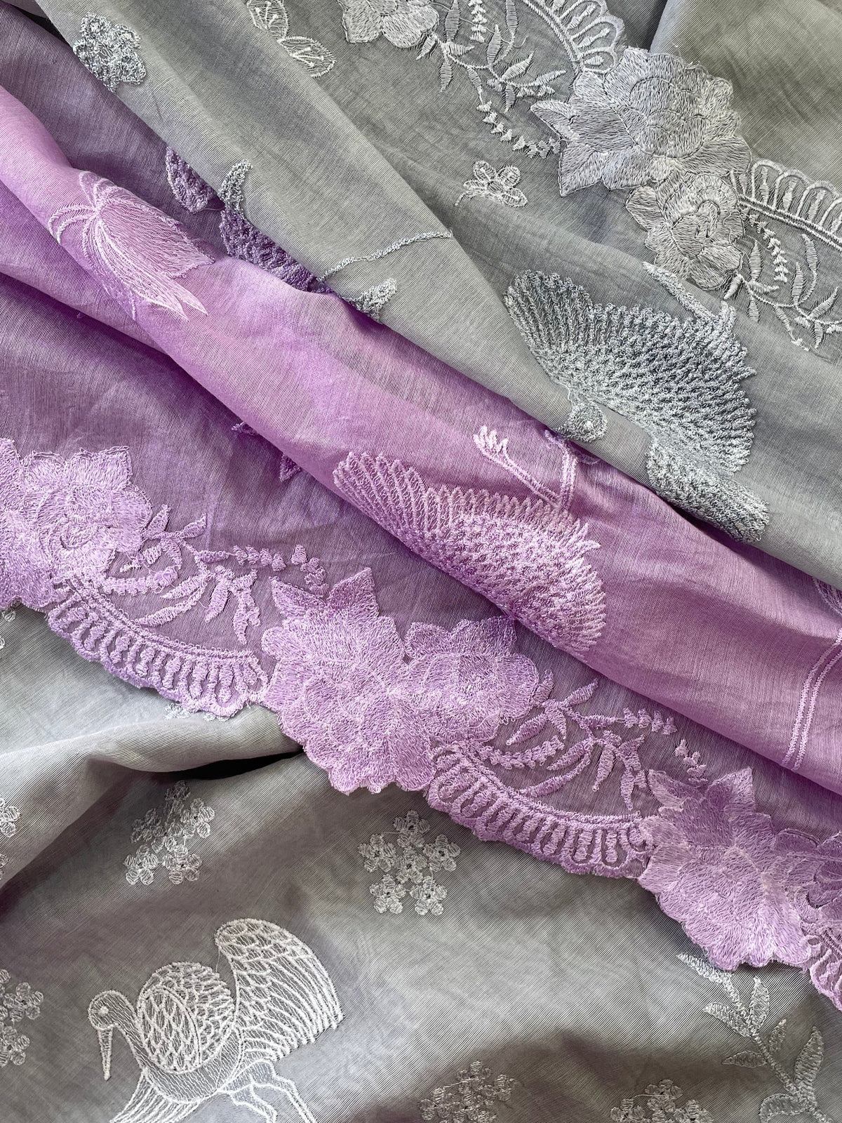 Mallepuvvu – Dove Grey & Lilac Mulmul Unstitched Suit Set