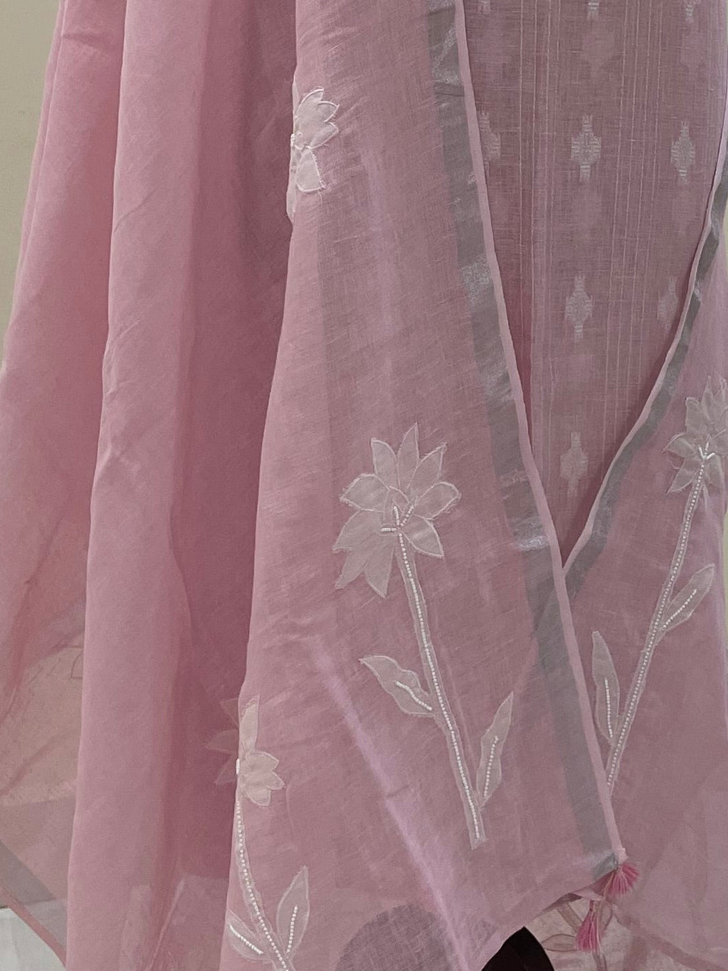 Lila — Blush Pink Linen Appliqué Unstitched Suit Set