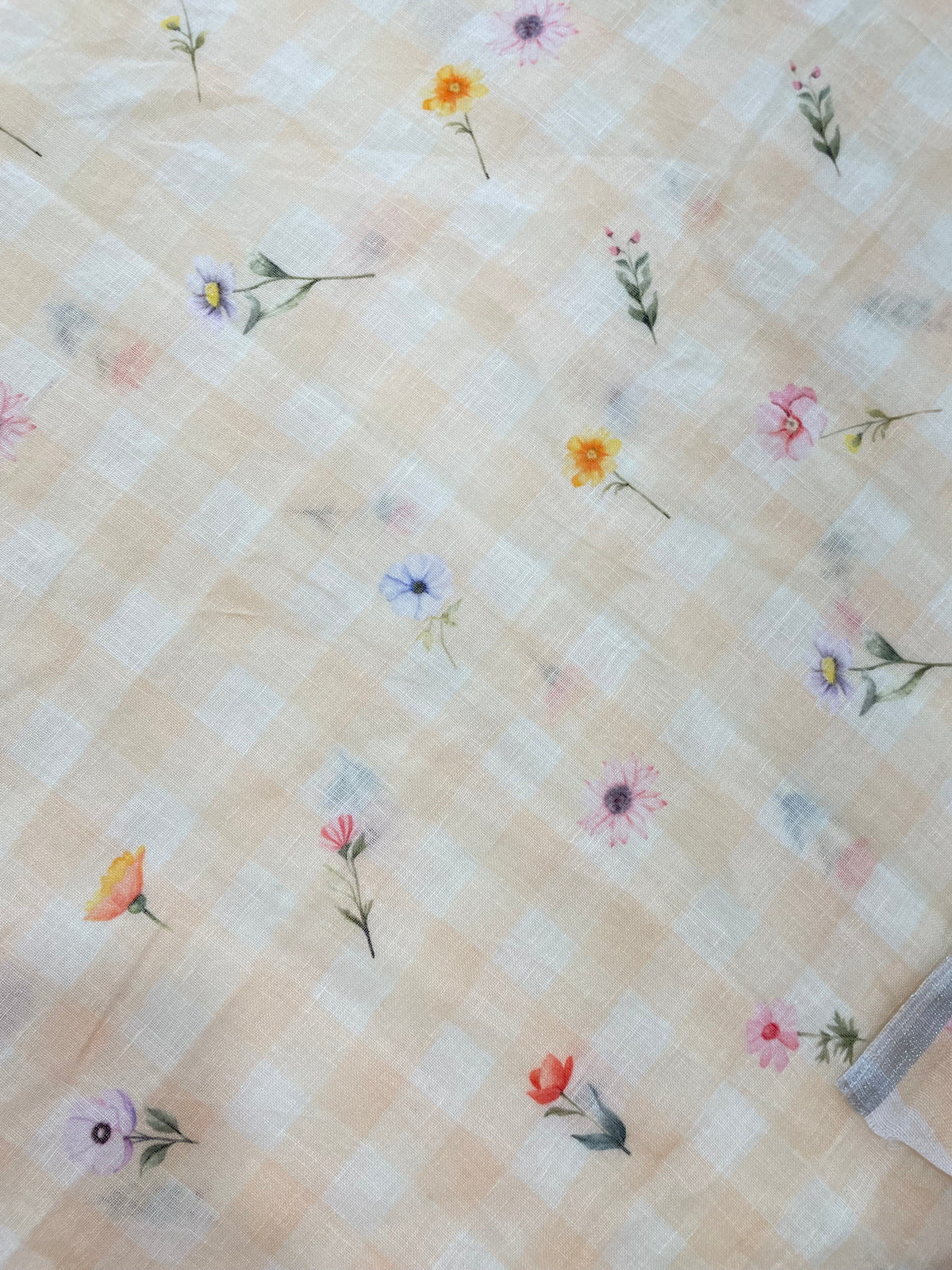 Lila – Soft Yellow Floral Linen Unstitched Suit Set