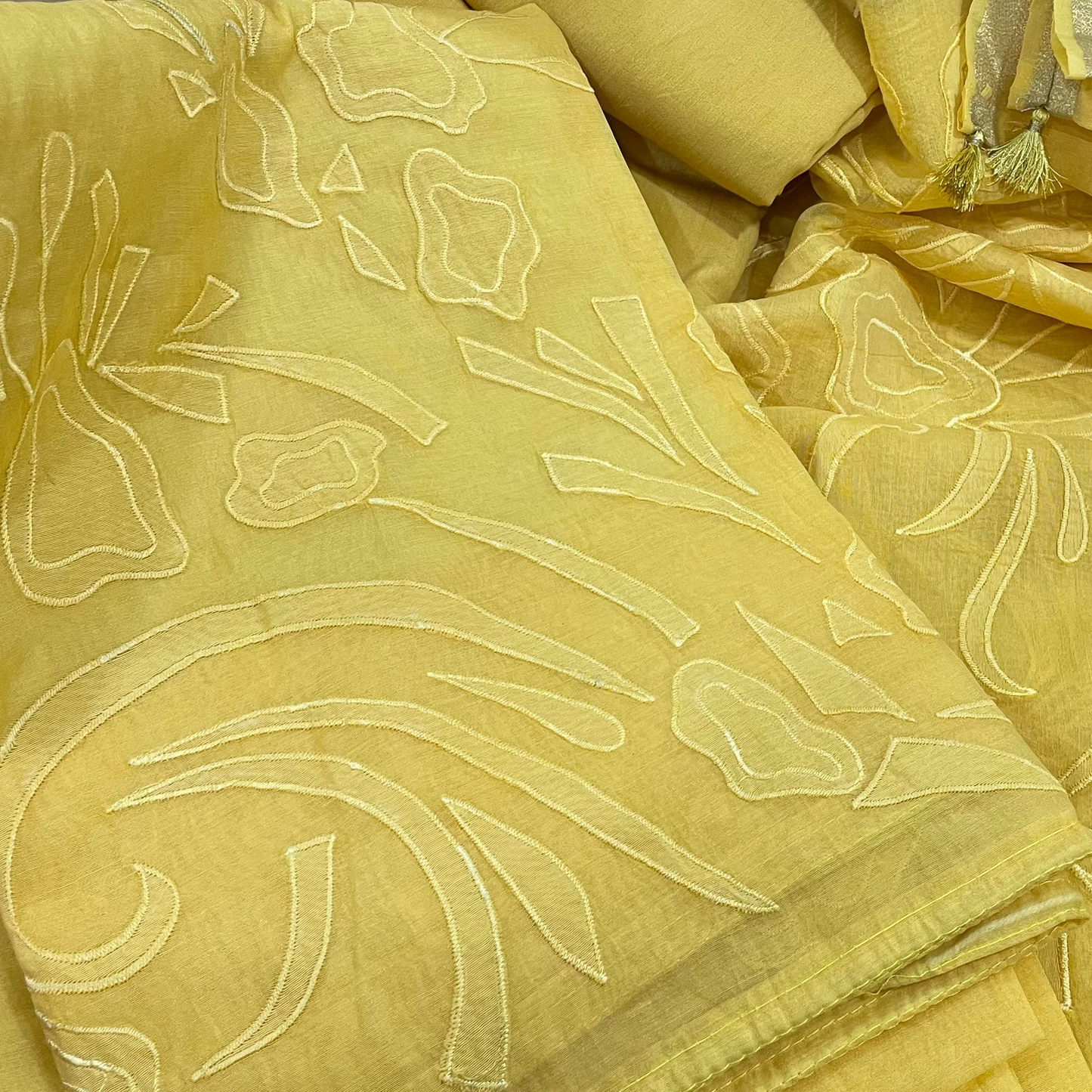 Chandrakala – Yellow Mul Chanderi Applique Unstitched Suit Set