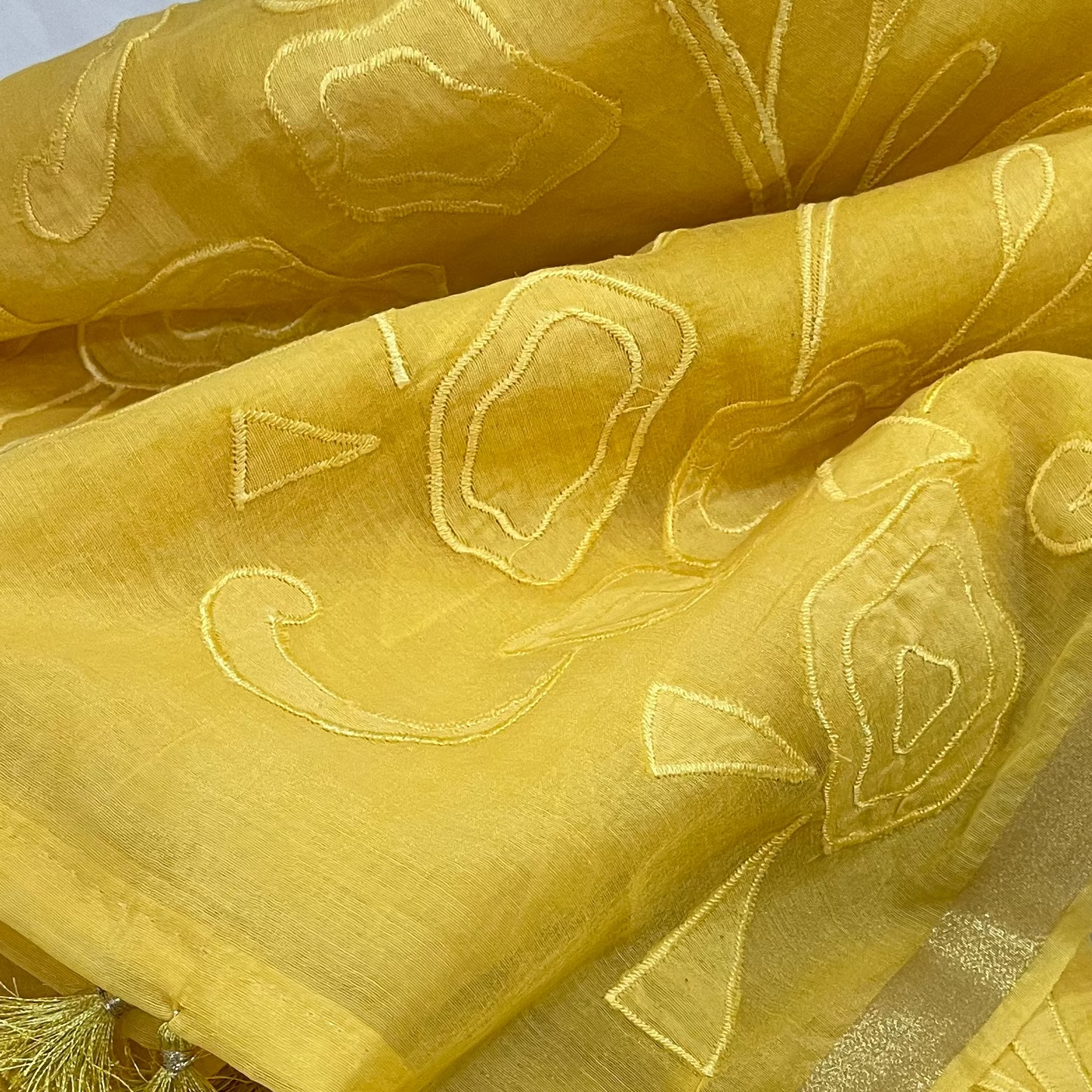 Chandrakala – Yellow Mul Chanderi Applique Unstitched Suit Set